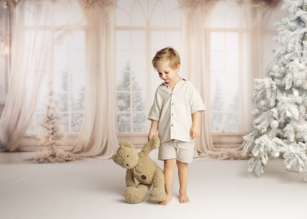 A White Christmas - Image 4